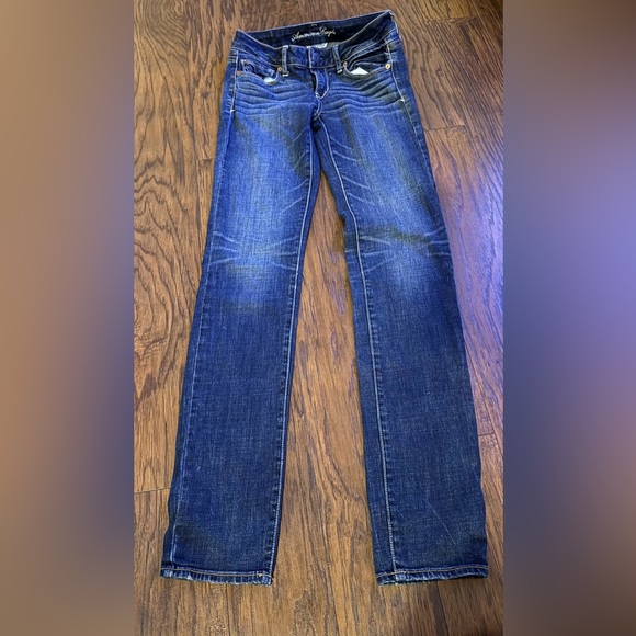 Blue Denim American Eagle Outfitters Jeans - Picture 1 of 3